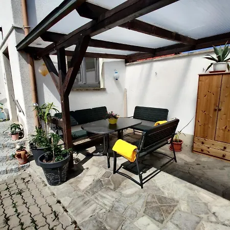 Apartment Gaestehaus 24 *